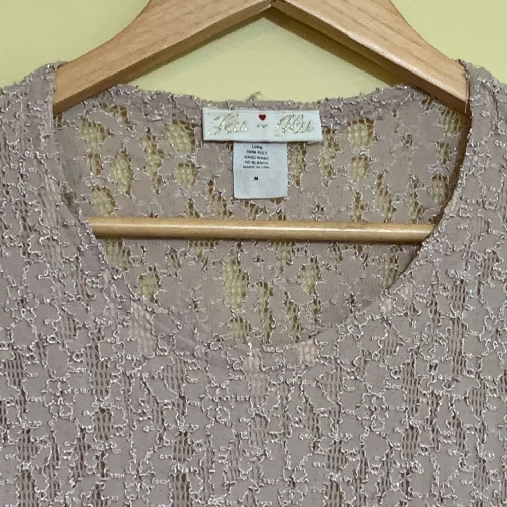 Glu-Glu || Tan Nude Embroidered Floral Lace Sheer Long Sleeve Stretch Top M - Picture 3 of 13